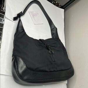 Gucci Jackie Black Nylon Pebbled Leather Black Metal Piston Closure Shoulder Bag